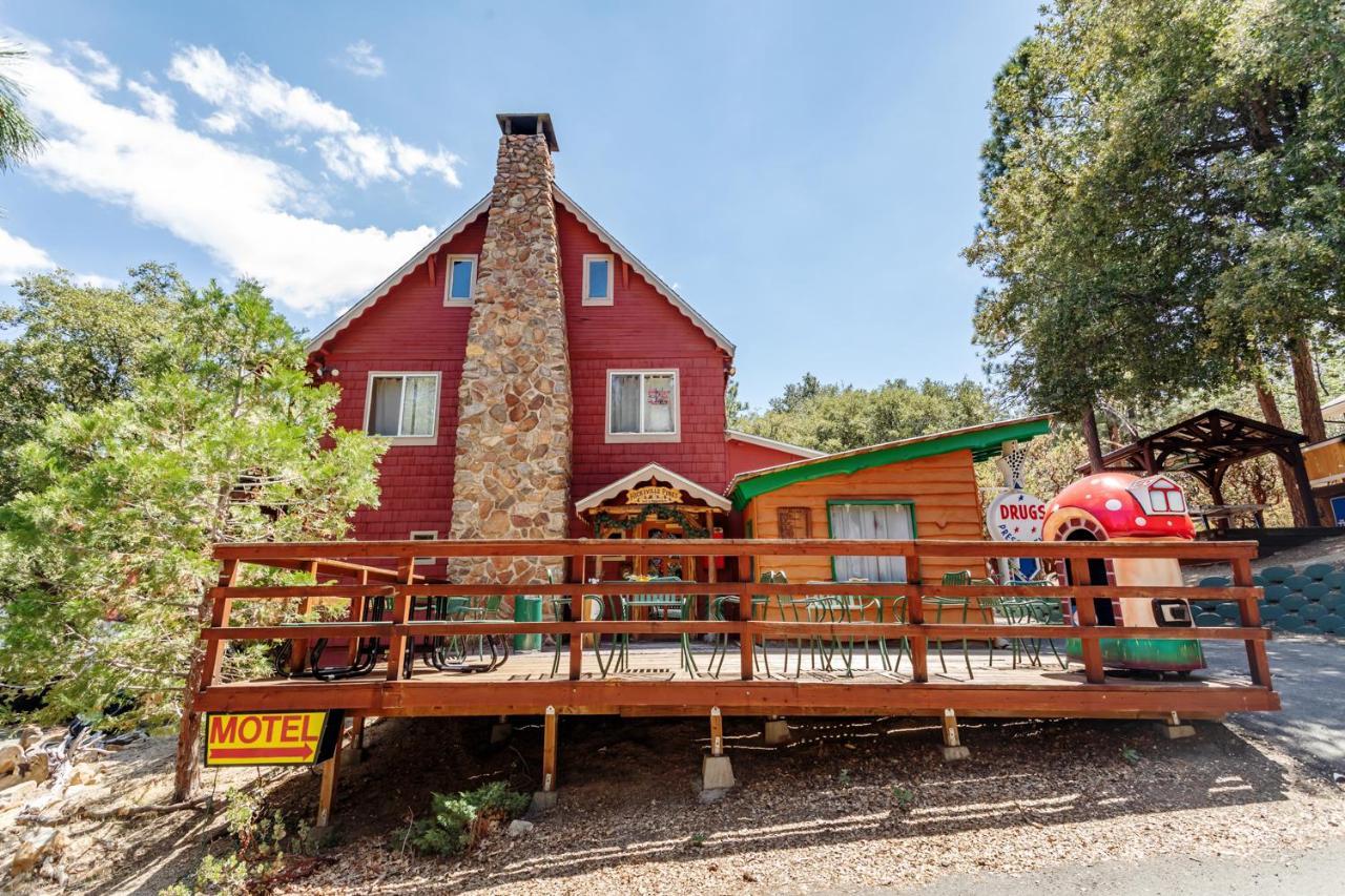 Hicksville Pines Chalets&Motel Idyllwild Buitenkant foto